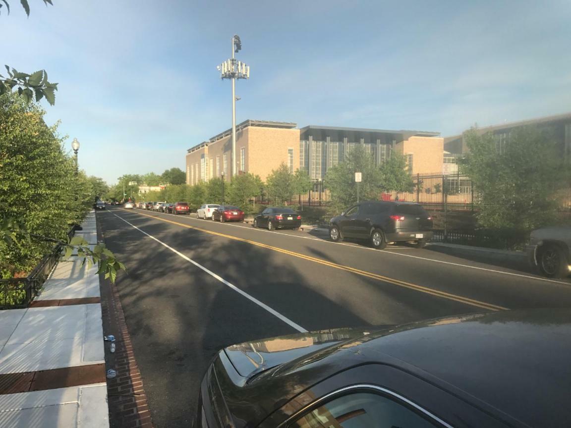Steps To Convention Center, Downtown Dc, And Metro Station: Private And Comfortable Bedroom/Bathroom Washington Esterno foto