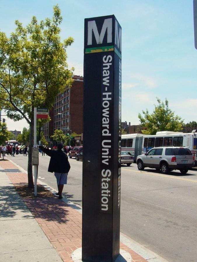Steps To Convention Center, Downtown Dc, And Metro Station: Private And Comfortable Bedroom/Bathroom Washington Esterno foto